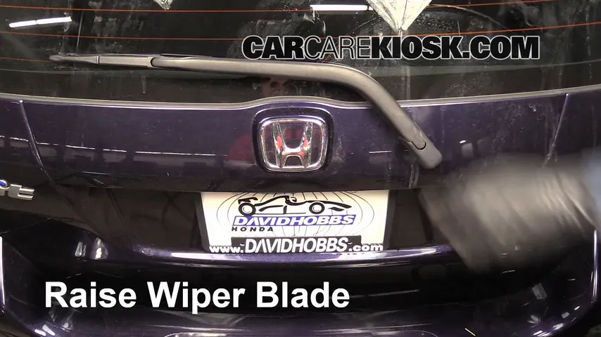 2008 Honda Fit 1.5L 4 Cyl. Escobillas de limpiaparabrisas trasero Cambiar escobillas de limpiaparabrisas